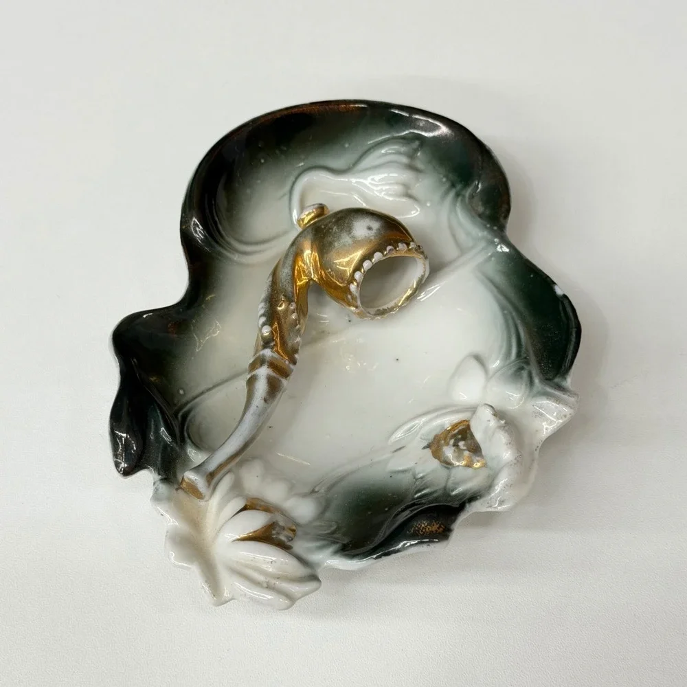 Vintage Porcelain Pipe Ashtray Trinket Dish Green Ombre Gold Gilt Figural 4.5